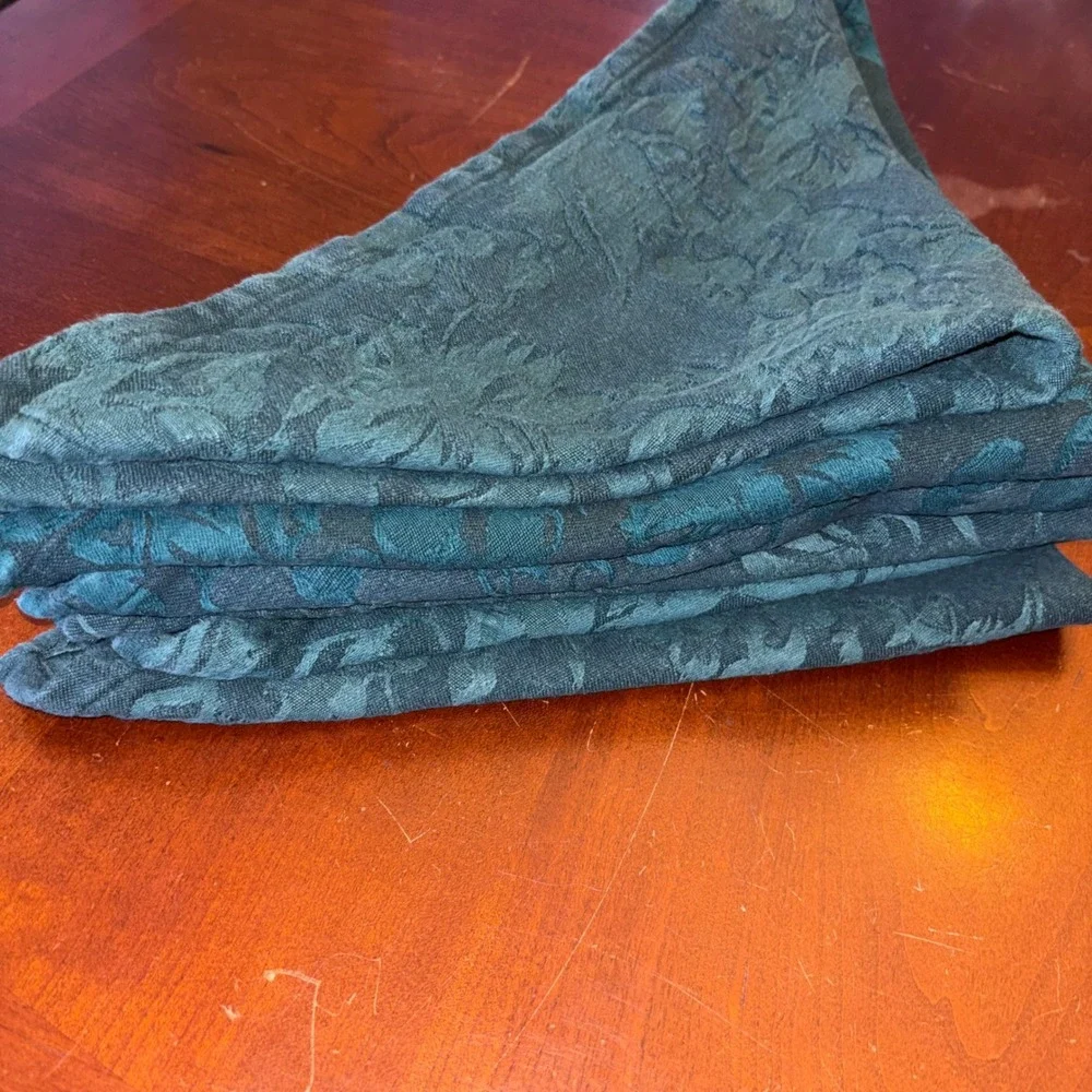 Crate & Barrel‎ | Vintage | Jacquard Floral Damask Cloth Napkins Set of 8 17x17